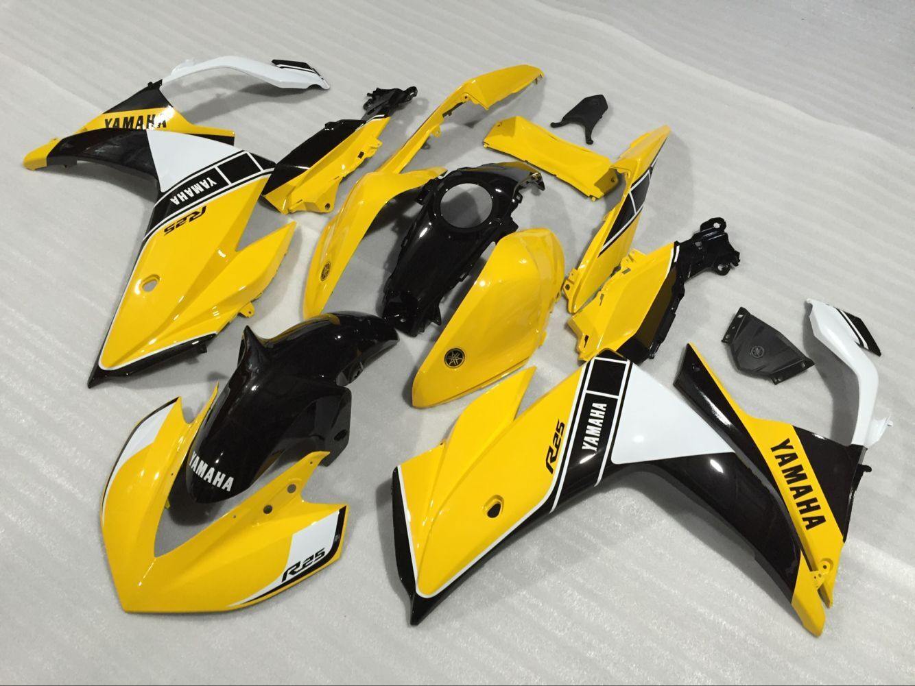 YAMAHA YZF-R25 外装カウル フルセット タンクカバー 透明風防スクリーンあり パーツ デカール 塗装済み - AKEEYO