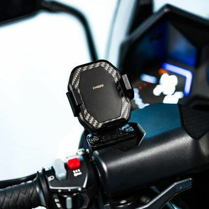 片手で瞬時に着脱！次世代のコンパクト振動吸収スマホホルダー・急速充電器 CG2 - AKEEYO