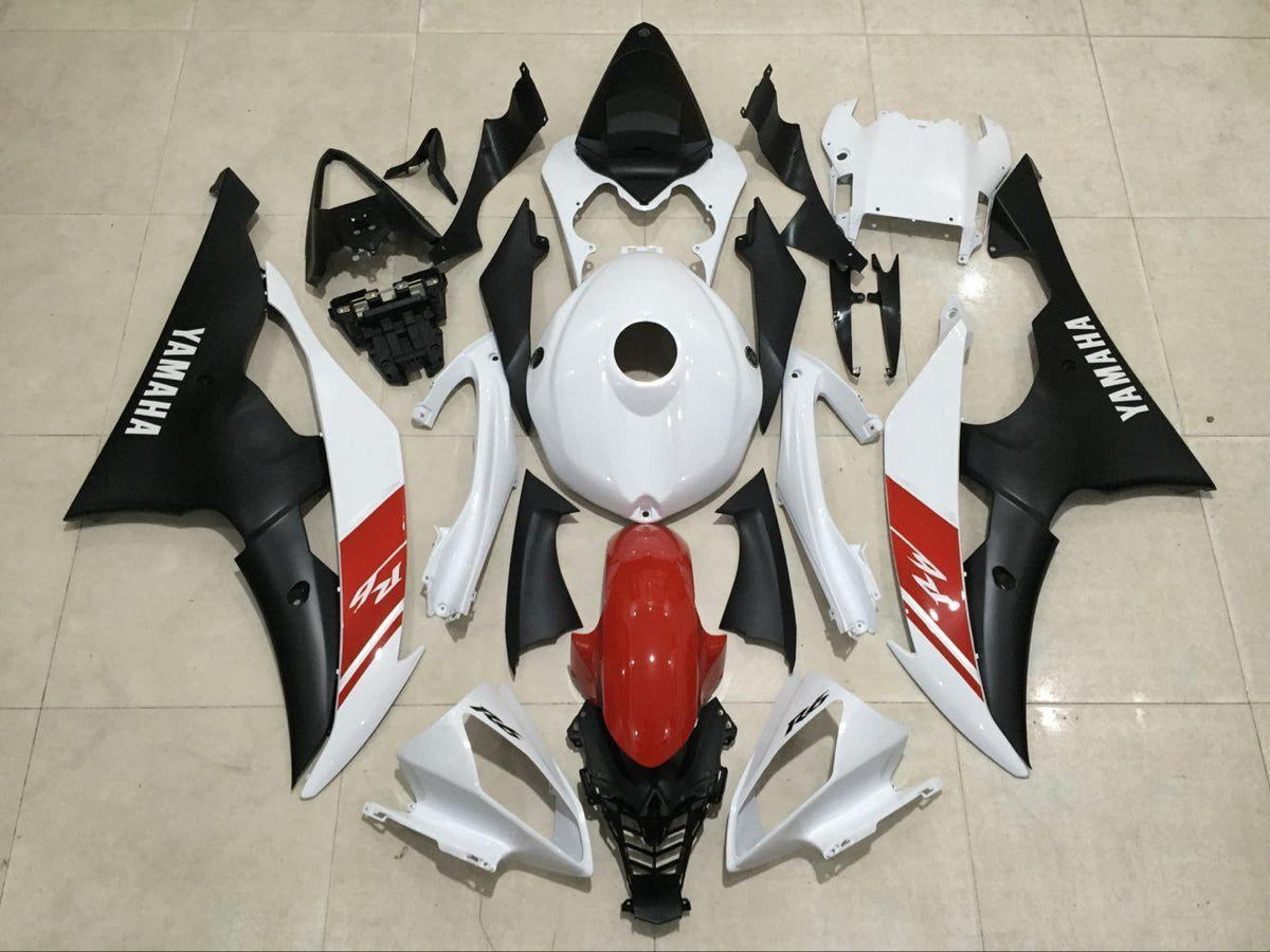YAMAHA_YZF-R6_2014_1.jpg?crop= 